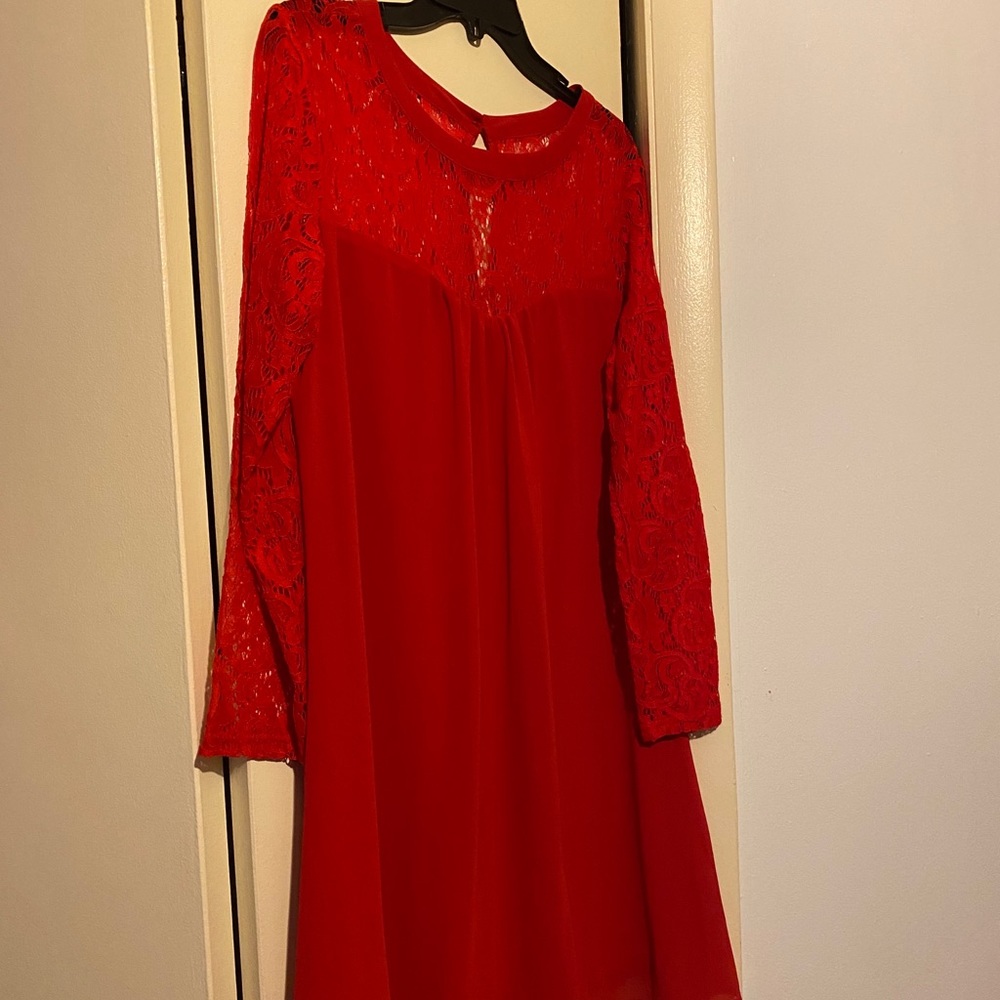 Dress - Picture 3 of 4